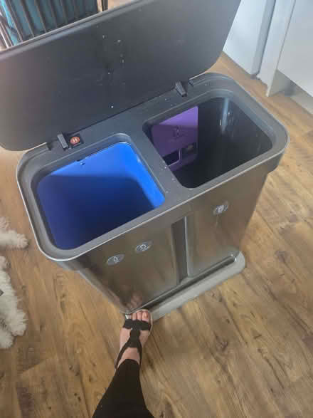 Photo of free Kitchen recycling double bin (Saltney Ferry CH4) #2