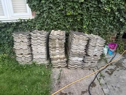 Photo of free Roof tiles (Hampton Lucy, CV35) #1