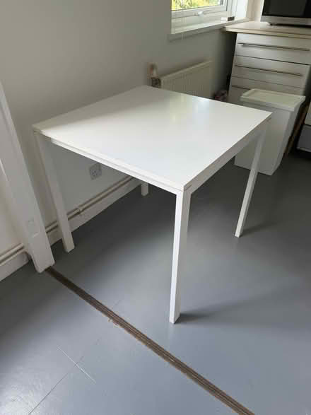 Photo of free Table (London) #1