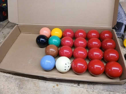 Photo of free Full size snooker balls (BA13) #1
