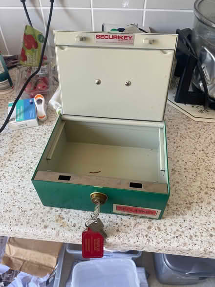 Photo of free Vintage small safe cash box and key (Combs Ford IP14) #3