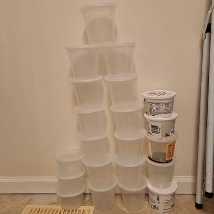 Photo of free Rnd plastic containers various size (Allison Park-- Hampton) #1