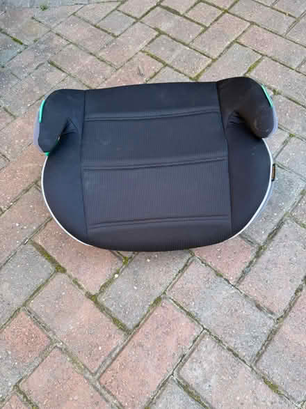 Photo of free Booster seat (Waterthorpe, S20) #1