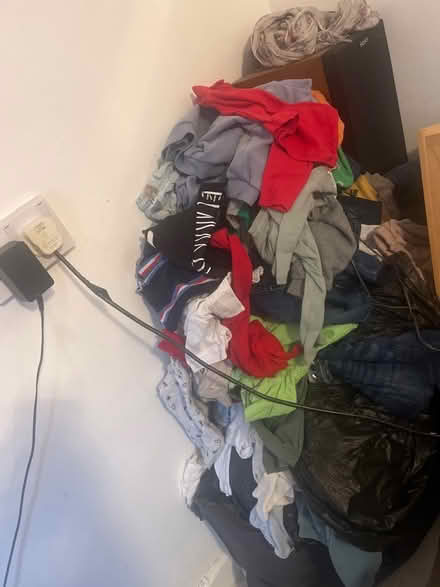 Photo of free Boys Kids clothes, please read bio four size (Molesey KT8) #1