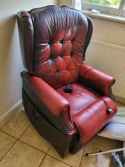 Photo of free Electric Recliner/Riser Chair (Moseley B13) #1