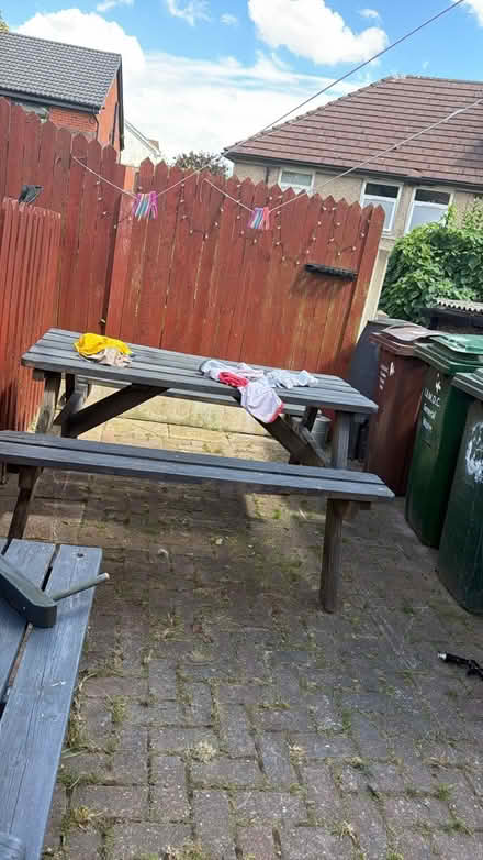 Photo of free Bench (BD8) #1
