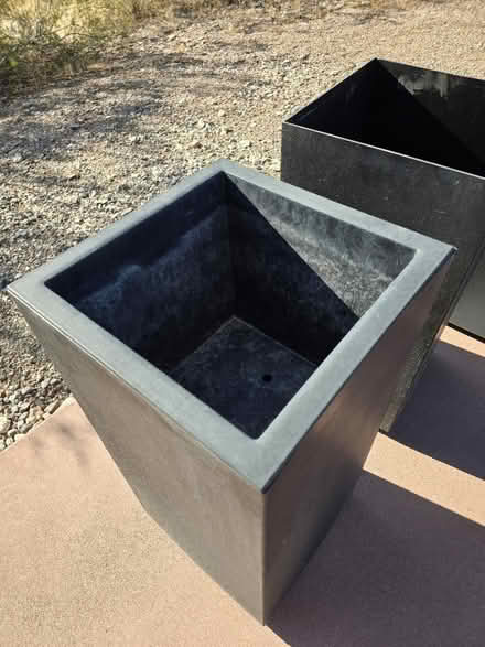 Photo of free 3 Veradek Planters (River & Pontatoc) #3