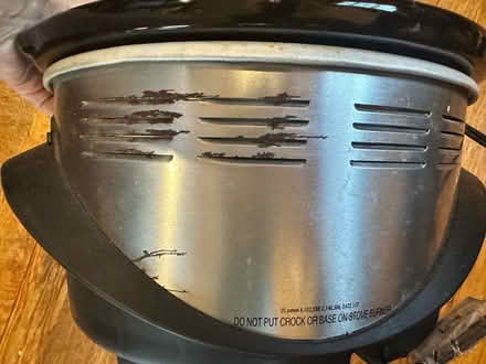 Photo of free Crock pot (Bellrock area Malden) #3