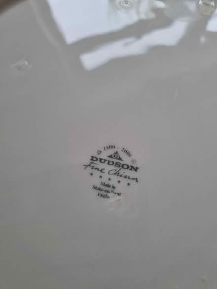 Photo of free 6 large dinner plates (heanor DE75 7BZ) #2