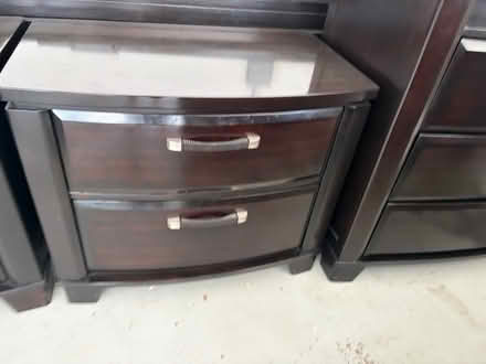 Photo of free 5 pc. Bedroom suite (Chatsworth) #2