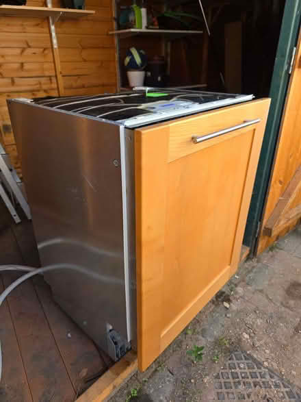 Photo of free Integrated Siemens Dishwasher - great condition (Cherry Hinton Ward CB1) #2