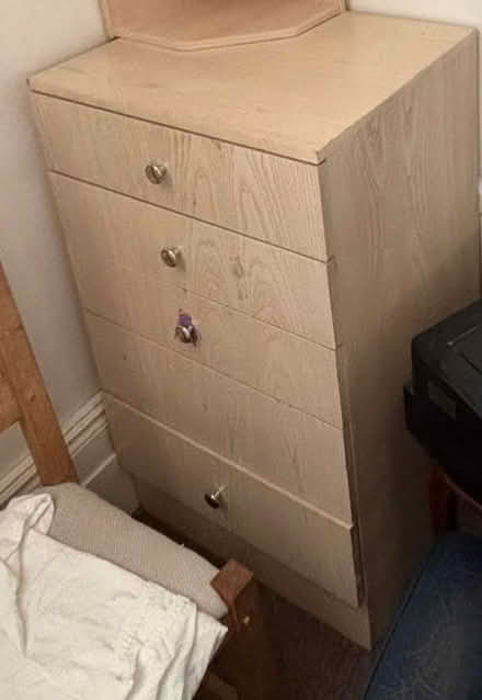 Photo of free Chest of Drawers (Stoke Newington N16) #1