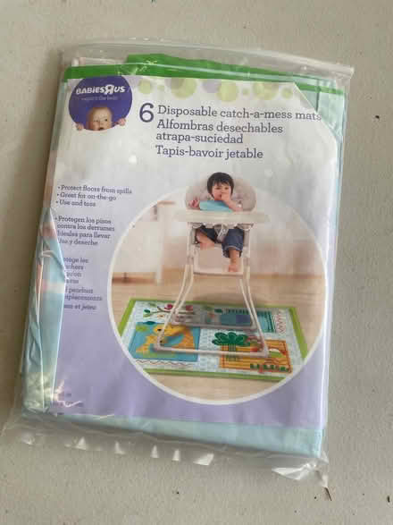 Photo of free 6 disposable catch a mess mats (Ponderosa park neighborhood) #1
