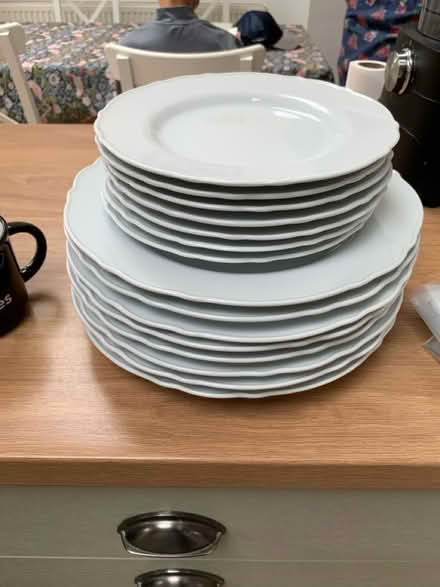 Photo of free Dinner and side plates (Bathwick ff) #1