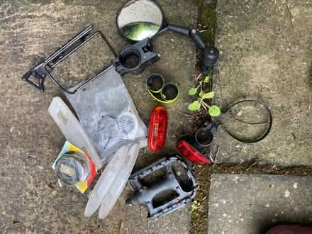 Photo of free Miscellaneous bike accessories (Craigie DD4) #1