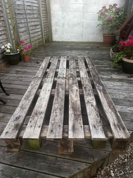 Photo of free Double pallet garden seat (Pokesdown BH7) #1