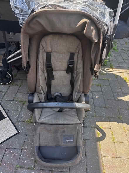Photo of free Cyber pram (Newbury park IG2) #3