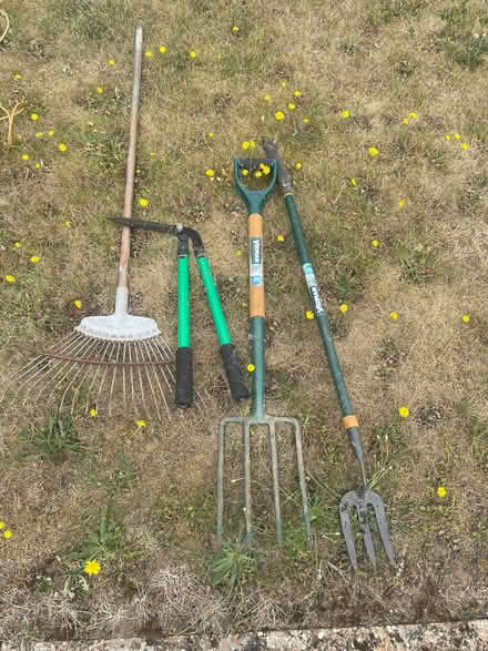 Photo of free Assorted garden tools (Combs Ford IP14) #1