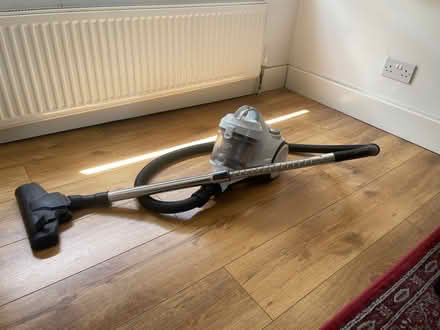 Photo of free Bush Hoover (Upper Holloway N19) #1