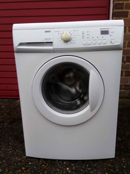 Photo of free Zanussi Washing Machine (St Ippolyts SG4) #1
