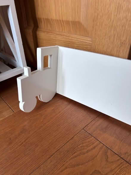 Photo of free Book stand (KT13) #2