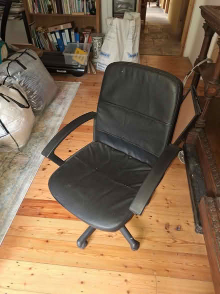 Photo of free Office chair (Hyde GL6) #1