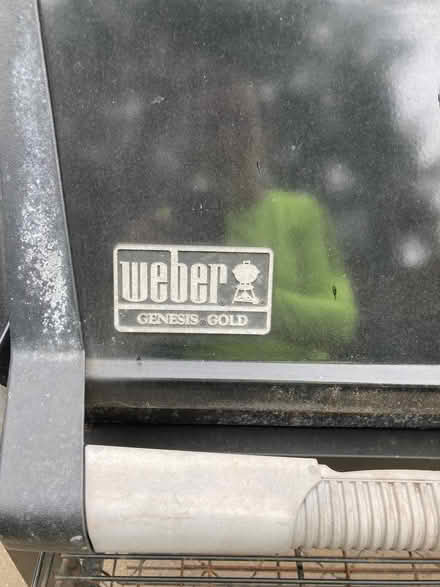 Photo of free Weber genesis gas BBQ (Tenchley Park RH8) #2