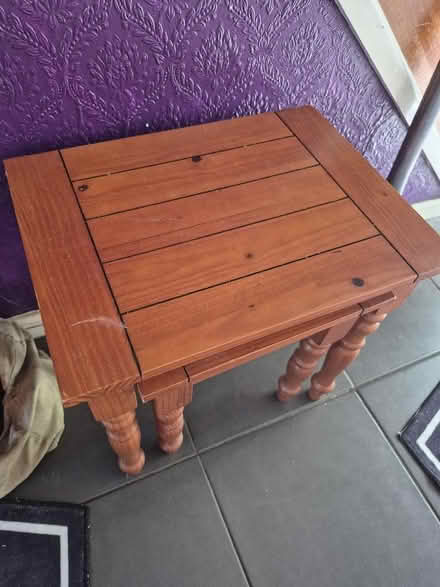 Photo of free 2 nesting tables (Hollinswood TF3) #1