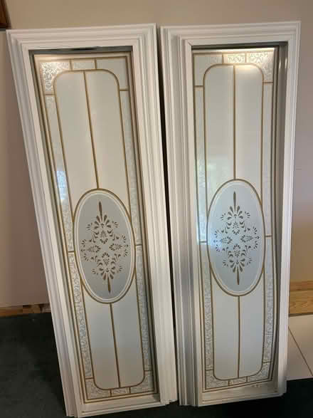 Photo of free Fluorescent light fixtures (Rockland, Forest Hill) #1
