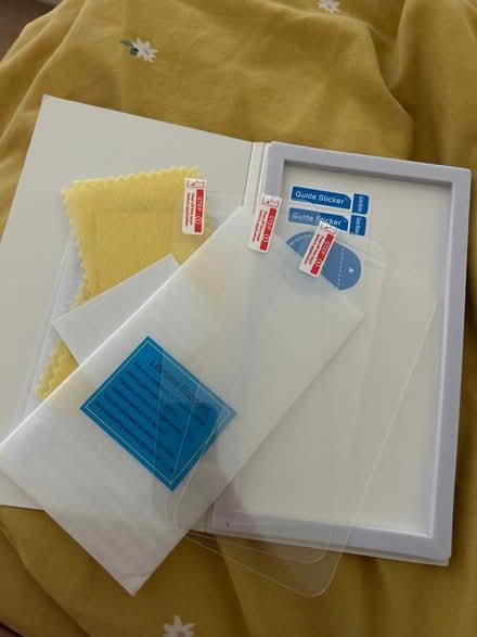 Photo of free X3 pack of screen protectors (KT13) #1