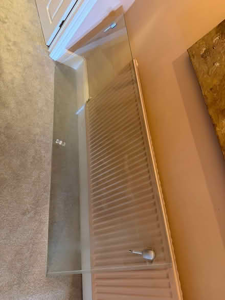 Photo of free Shower door - glass (Queen's Park BN2) #1