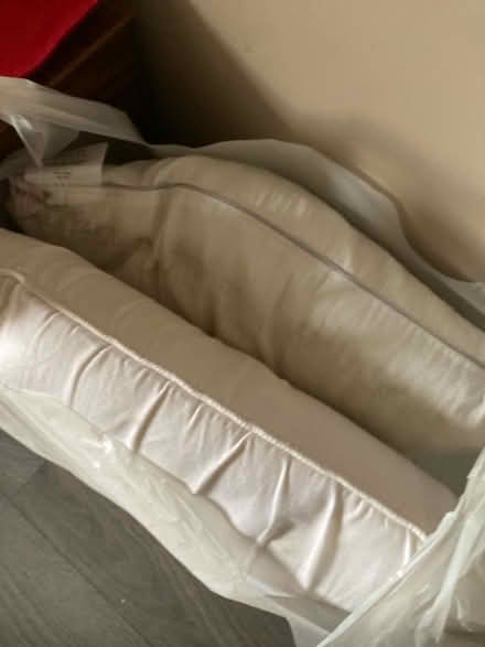Photo of free 2 Pillows (Howhlill Quarries HG2) #1