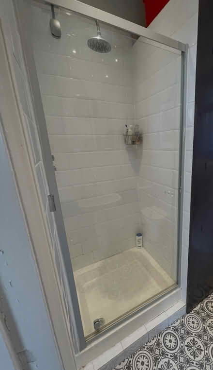 Photo of free Shower door - glass (Queen's Park BN2) #2