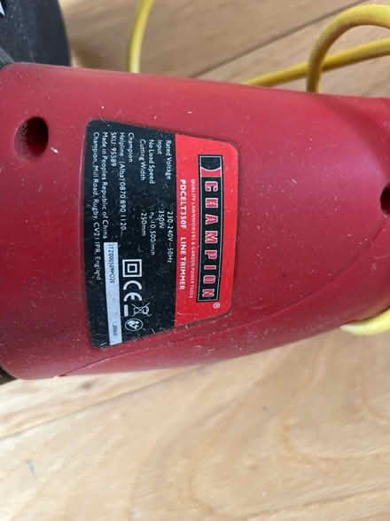Photo of free Strimmer (SM4, Morden) #2