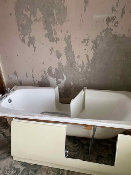 Photo of free Bath (Heversham LA7) #2