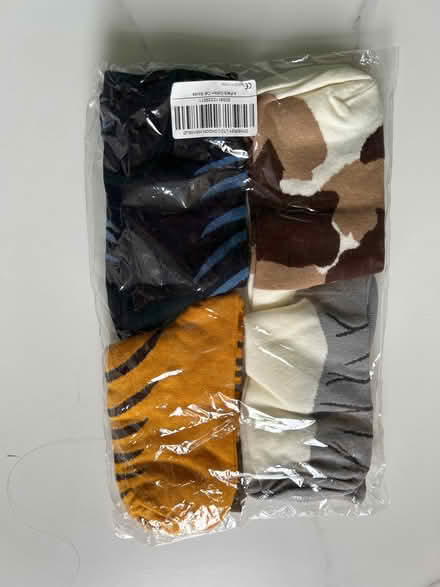 Photo of free Cat socks unused (Pinkneys Green SL6) #1