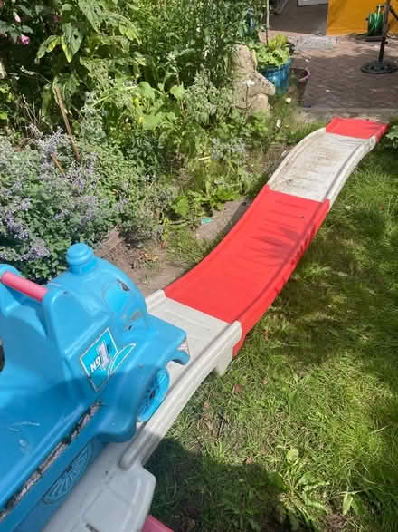 Photo of free Thomas ride on and track (Caerphilly CF83) #2