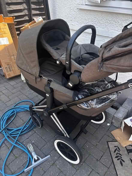 Photo of free Cyber pram (Newbury park IG2) #4