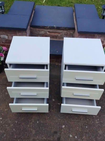 Photo of free 2 X bedside draws (Aston S26) #2