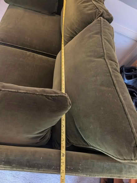 Photo of free Sofa (Horsell, Woking GU21 4) #4
