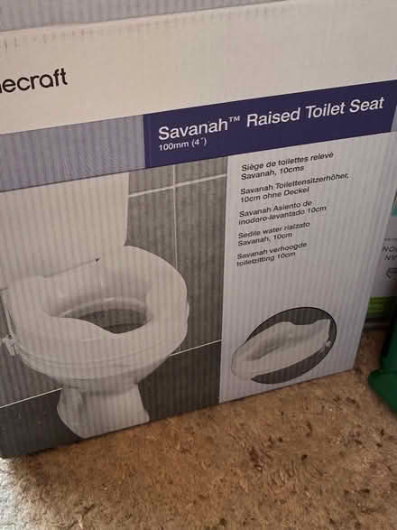 Photo of free Raised toilet seat (Chesham HP5) #1