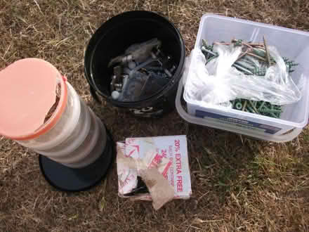 Photo of free Assortment of screws - as pictured (Woodthorpe LE11) #3