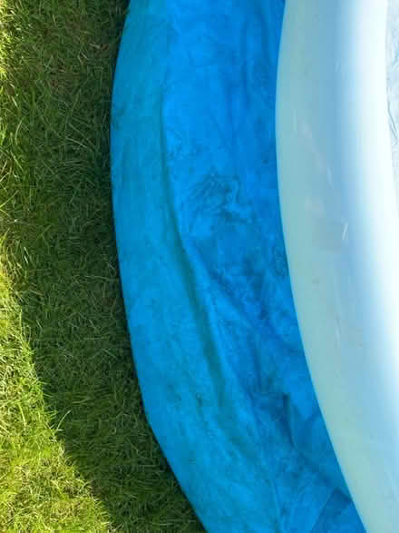 Photo of free Large paddling pool (East Twickenham, TW1) #4