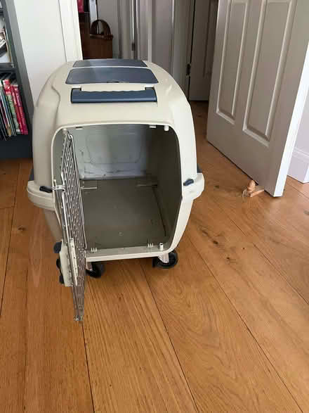 Photo of free Pet carrier (Walton Manor OX2) #3