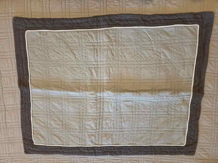 Photo of free King/Queen quilt (Alta Vista) #2