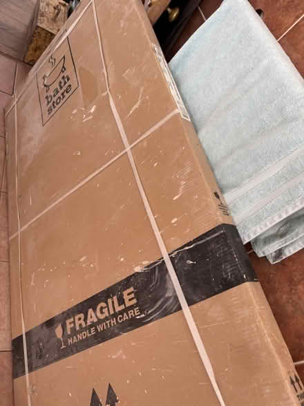 Photo of free L shape shower screen (unused) (Canvey SS8) #2