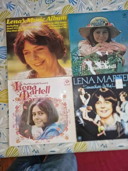 Photo of free 4 Lena Martell Vinal Albums (Horace Road Billericay CM11) #1