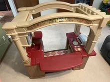 Photo of free Kid's Kitchen set (off Unser Blvd in Rio Rancho) #1