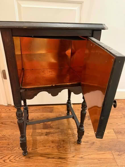 Photo of free Antique side table (Park View/Columbia Heights) #2