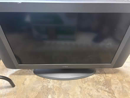 Photo of free Proview LCD 32” TV - for repair (North Waterloo) #4